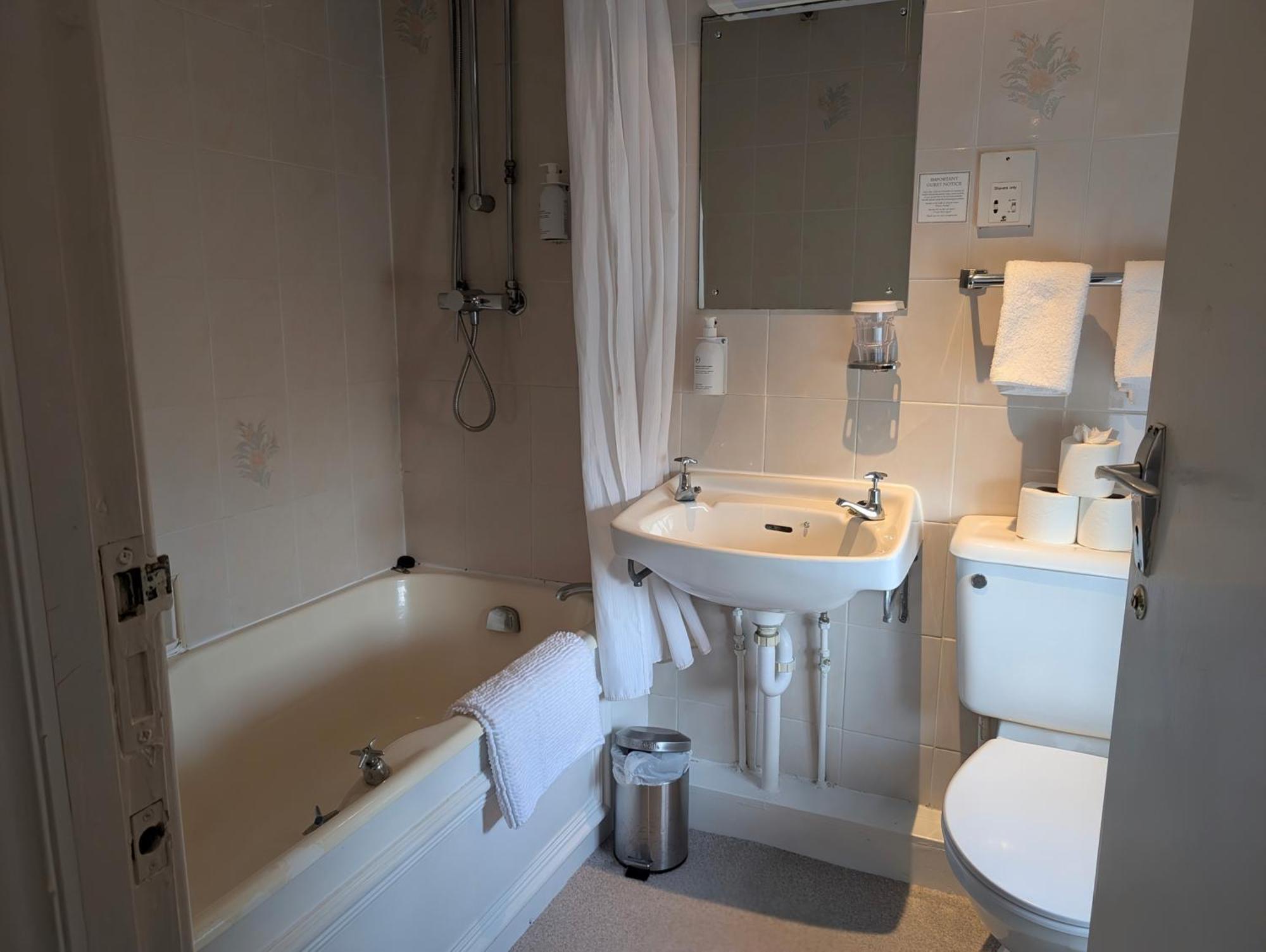 Graham Arms Inn Longtown Dış mekan fotoğraf